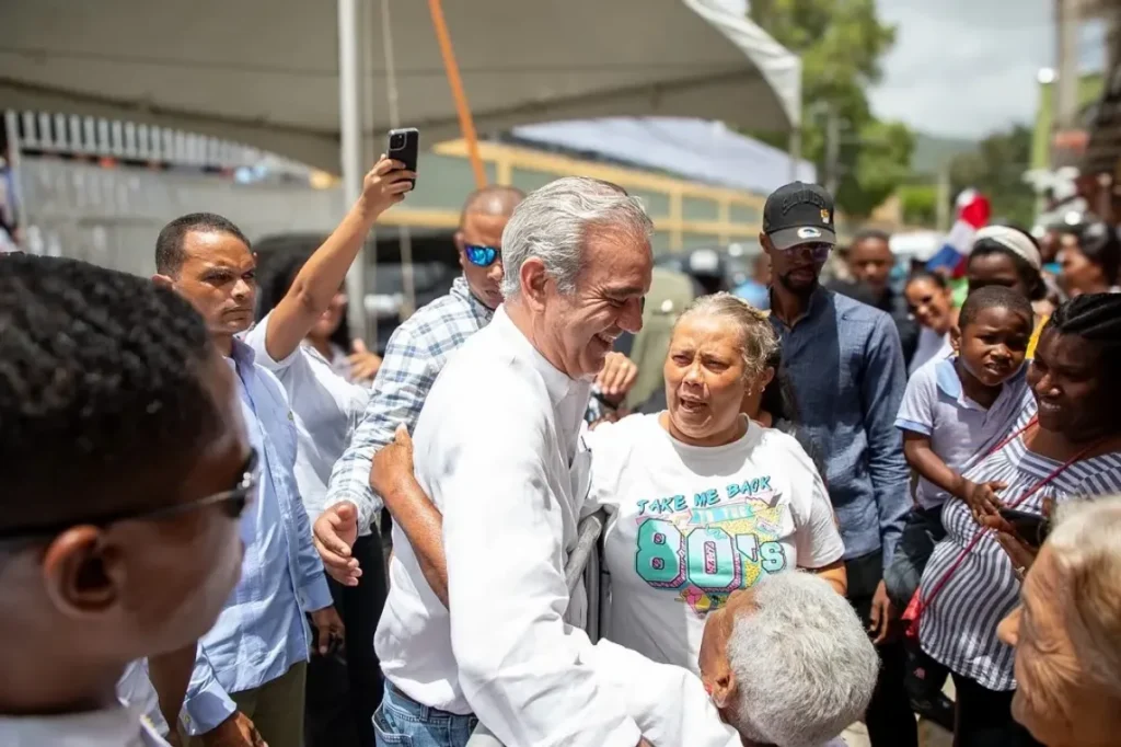 Presidente Luis Abinader en Santiago
