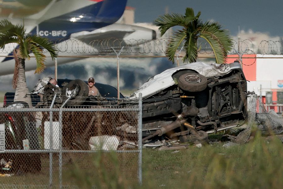 Avion de Amazon de Estrella en Miami