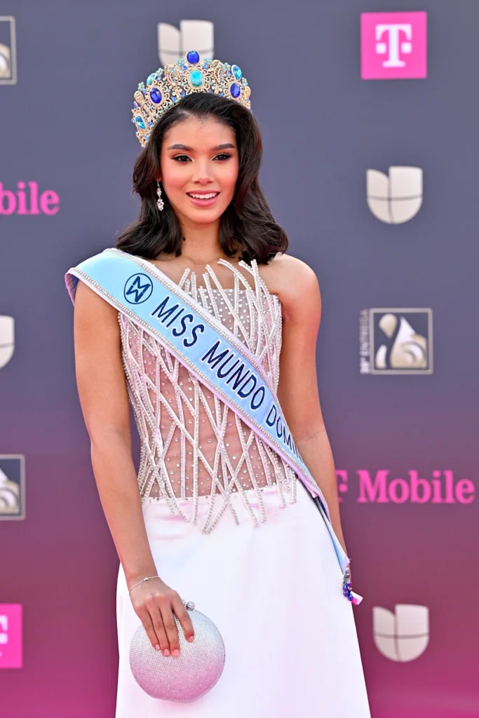 Joheirry Mola se corona como la nueva Miss Mundo 2026 en Vietnam