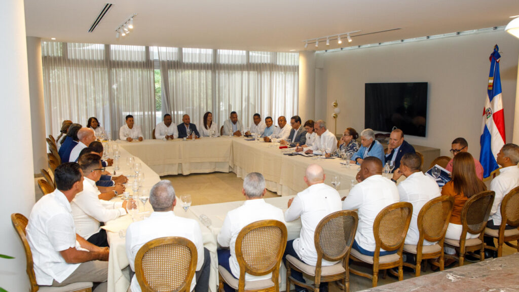 Presidente Luis Abinader en Santiago