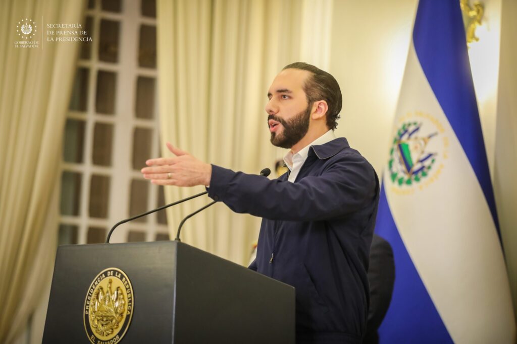 Abinader respalda a Nayib Bukele